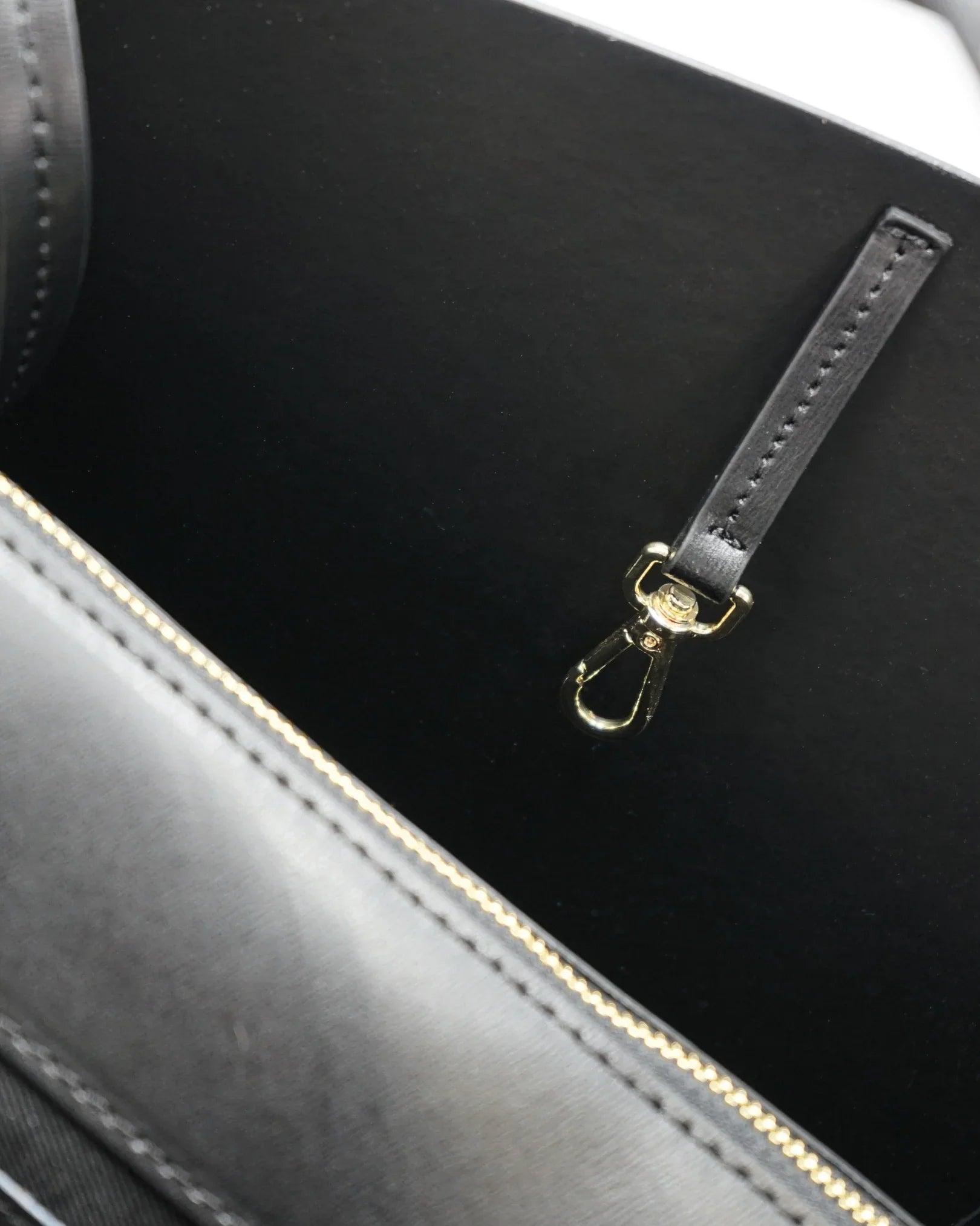 CINDY | LEATHER