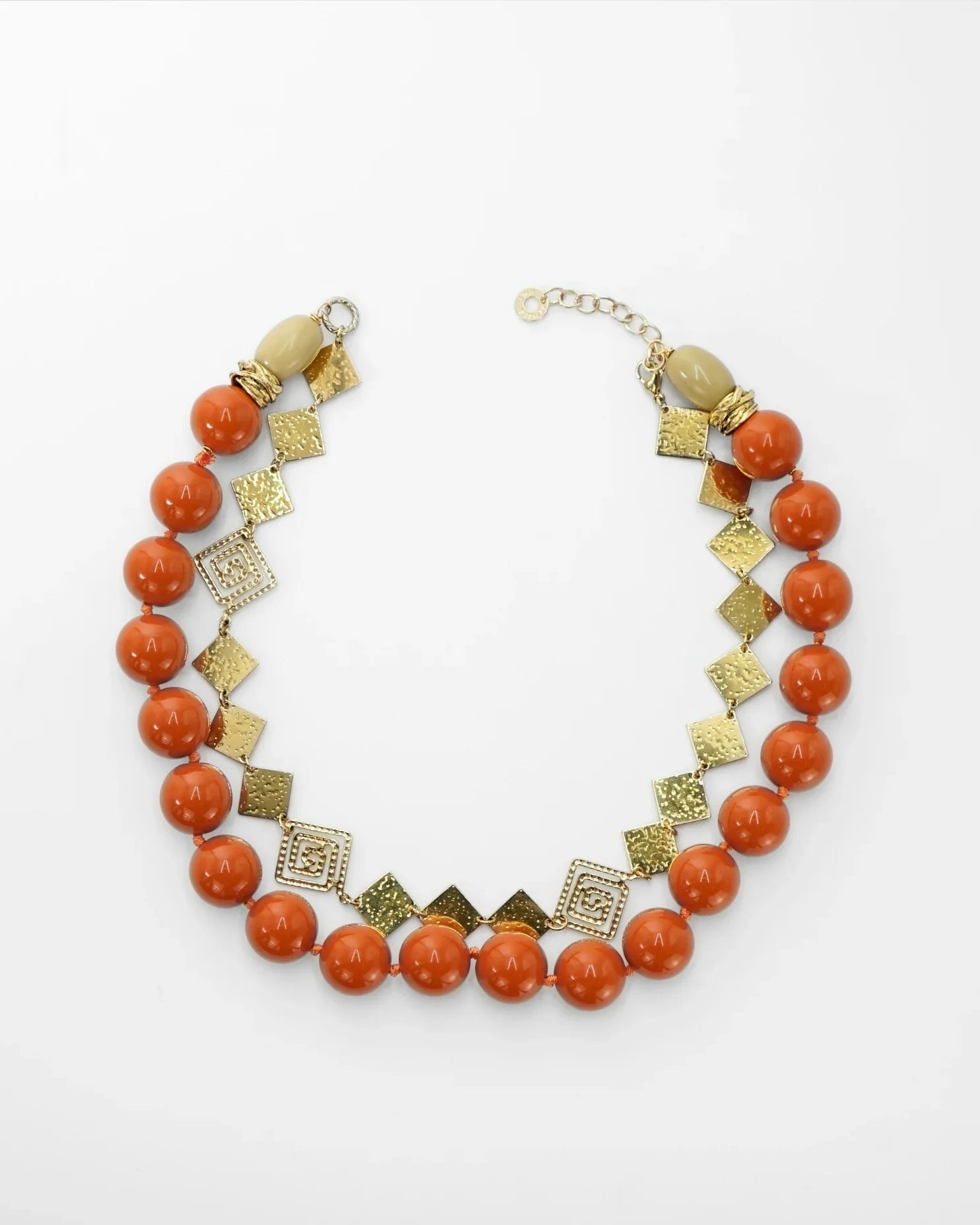 LUX QUARTZ NECKLACE