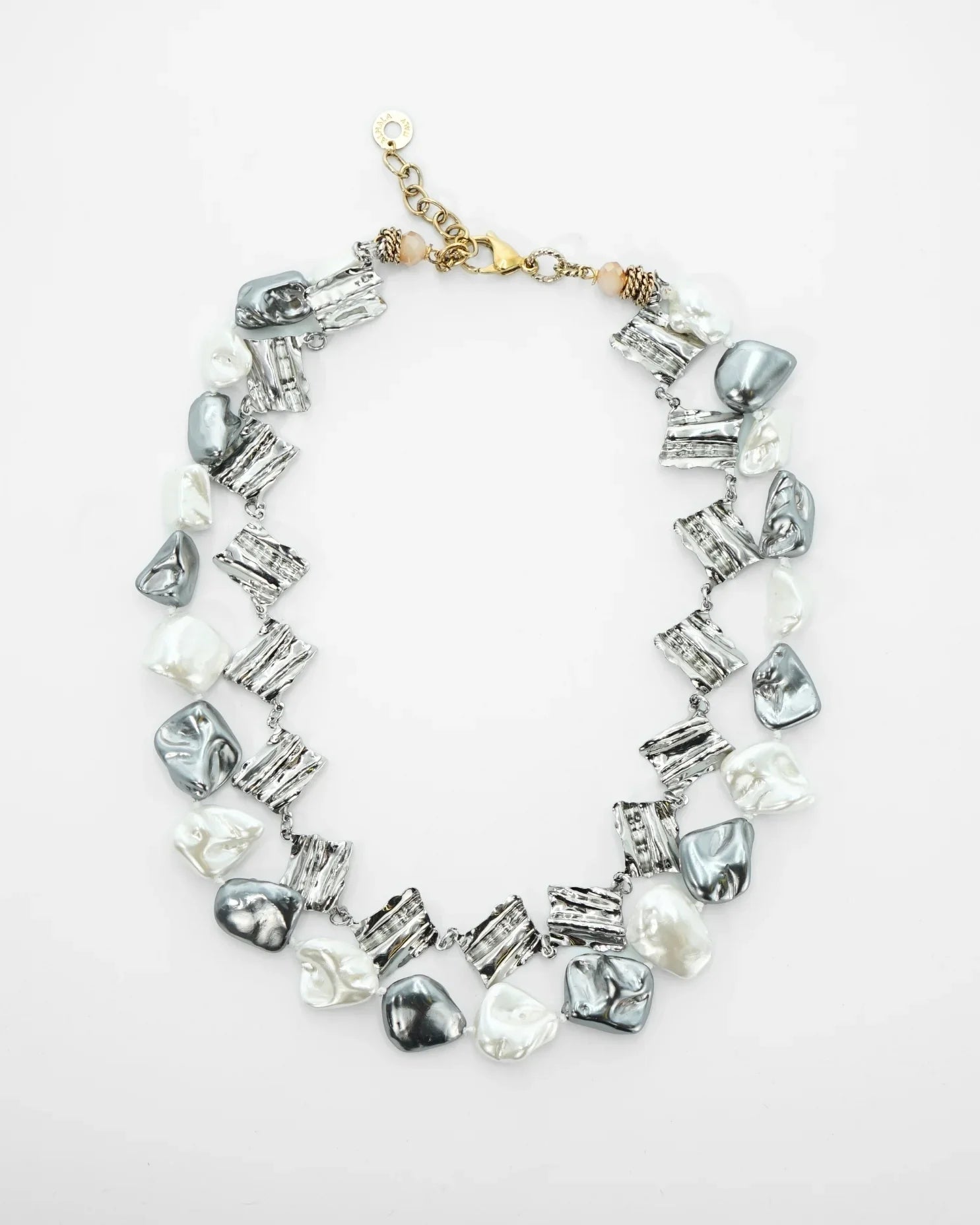 LUX QUARTZ NECKLACE