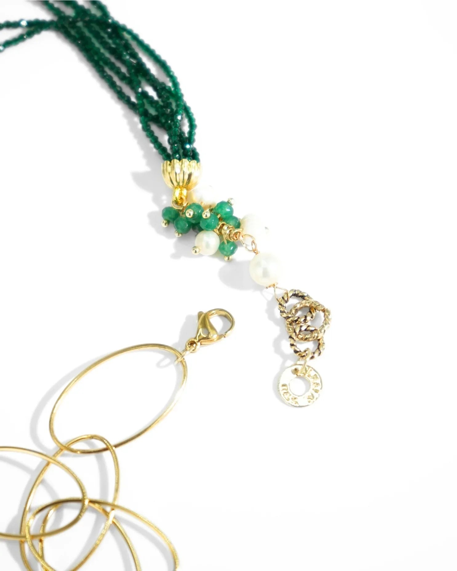LUX QUARTZ NECKLACE
