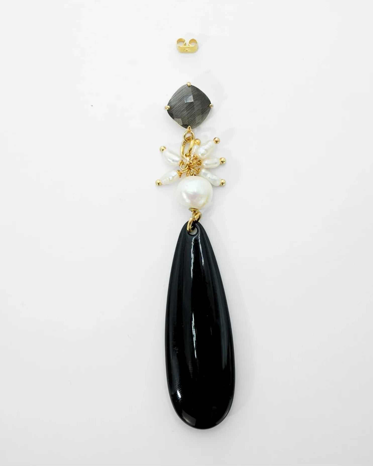 LUX QUARTZ NECKLACE