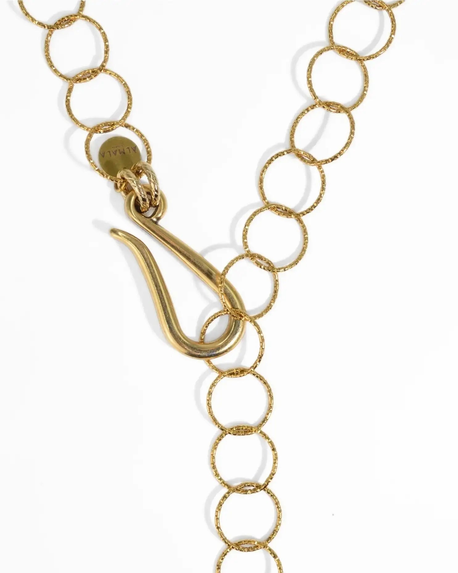 SACRED HEART CHOKER | POWDER