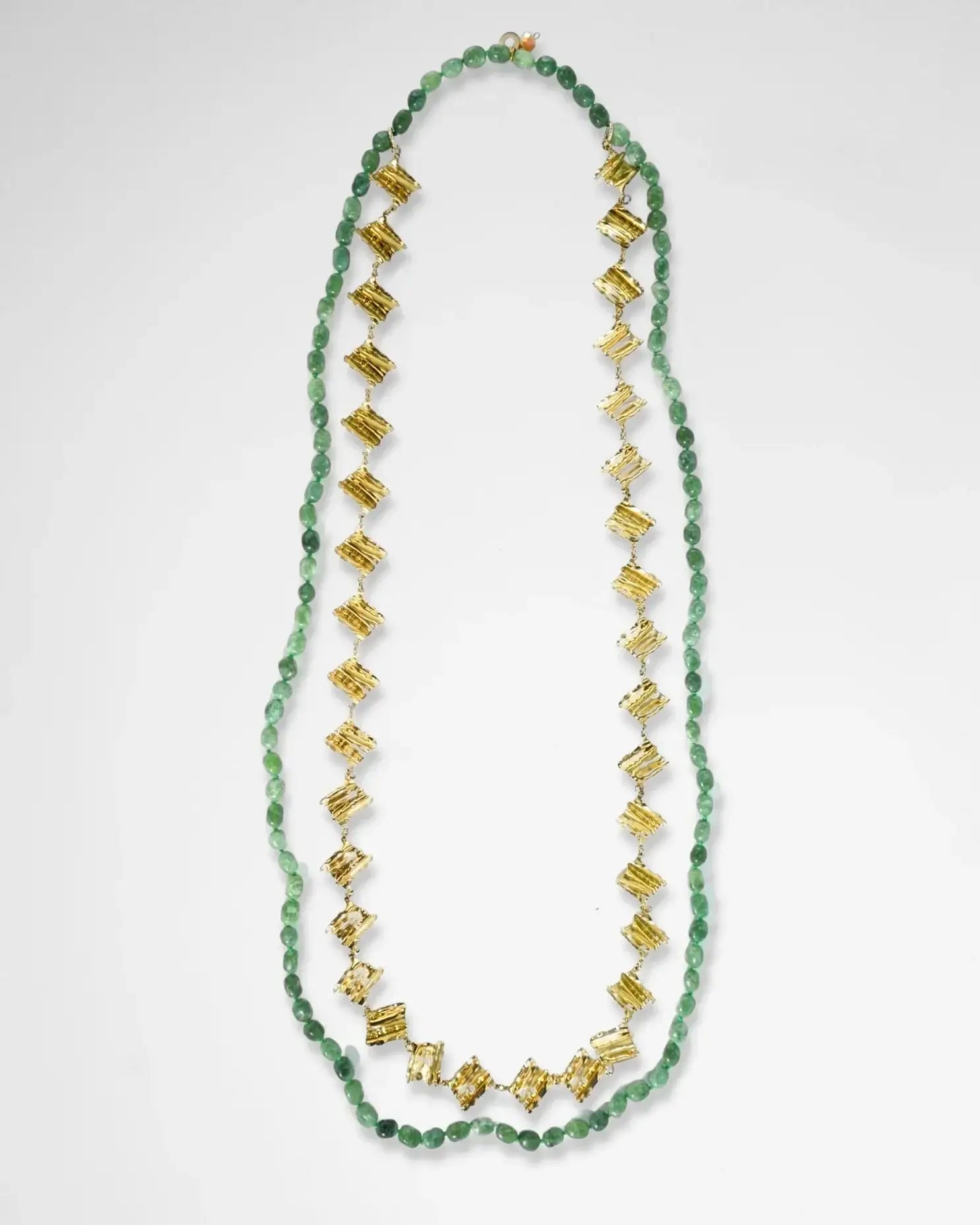 LUX QUARTZ NECKLACE