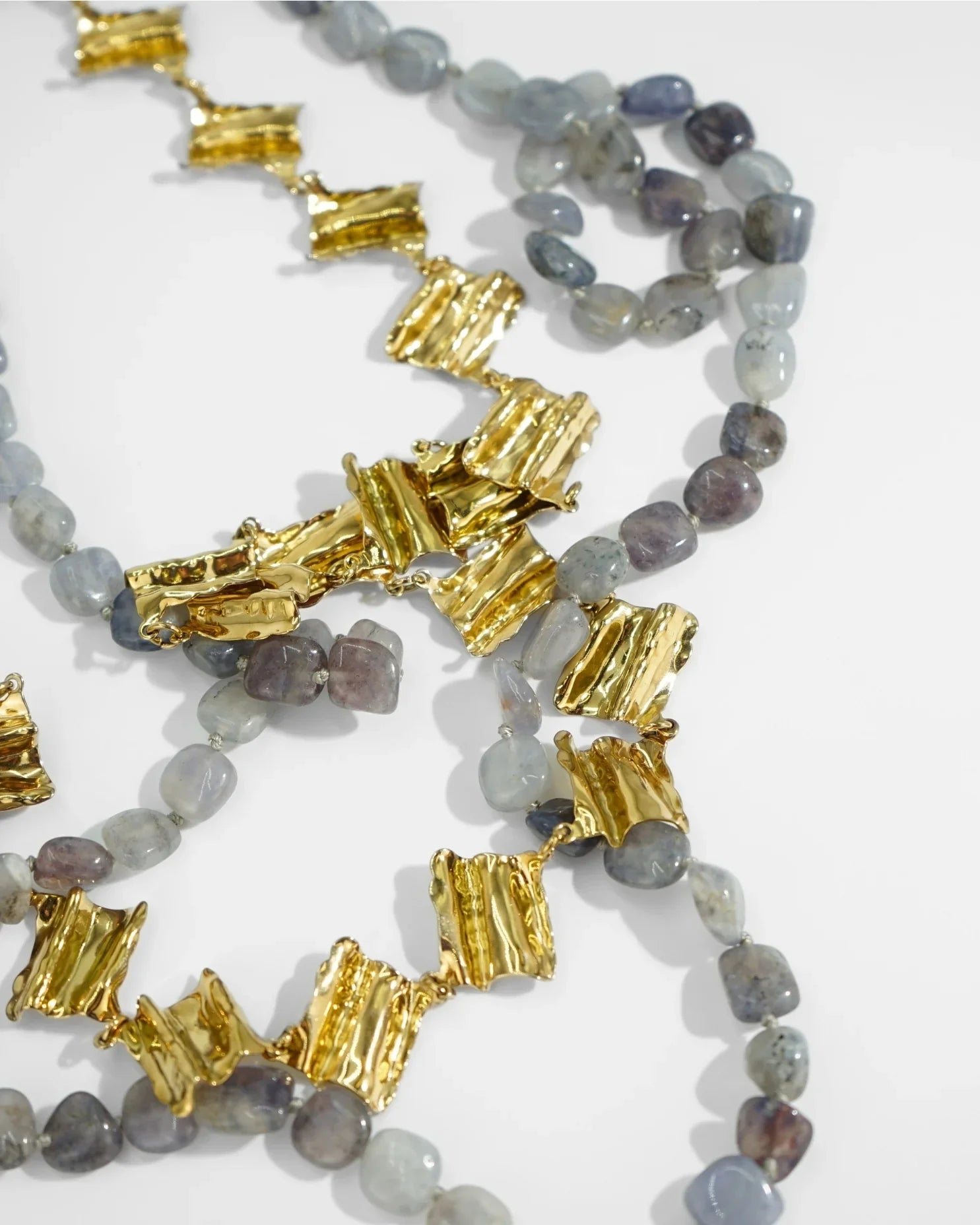 LUX QUARTZ NECKLACE