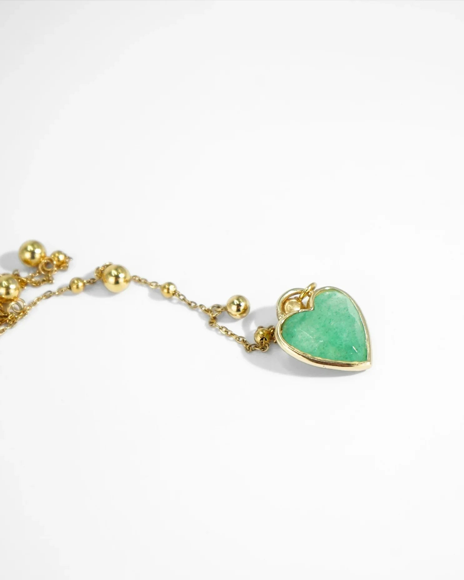 LUX QUARTZ NECKLACE