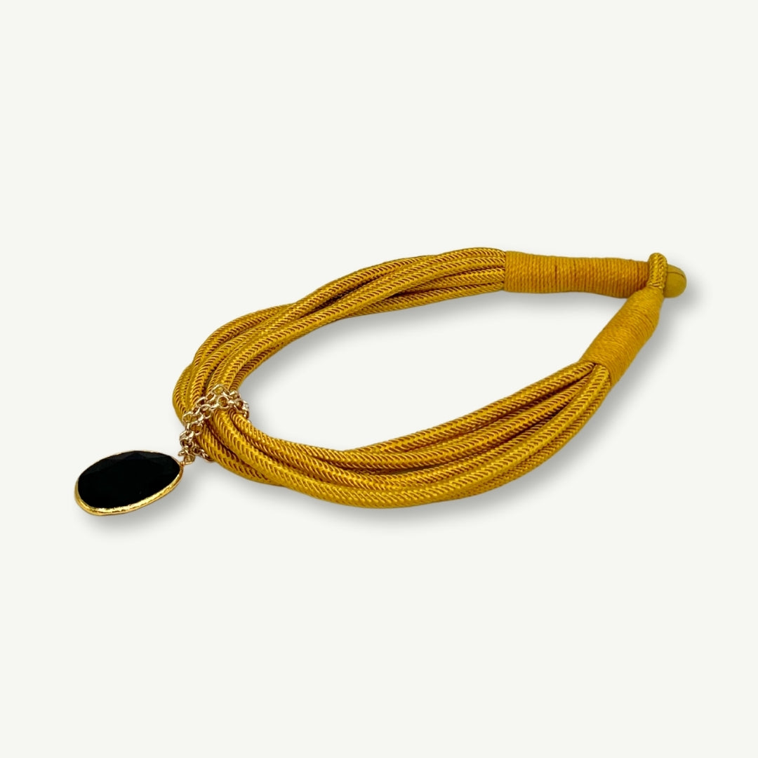 QUARTZ ROPE CHOKER