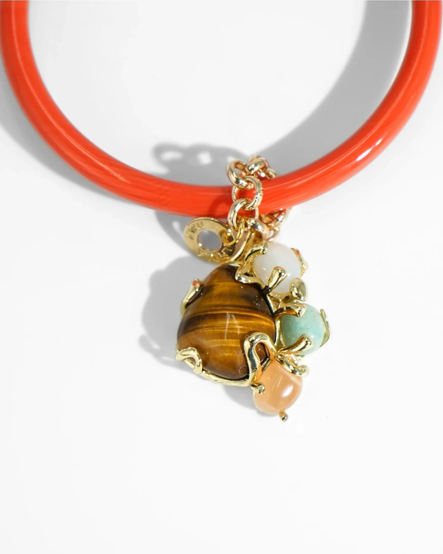 LUX QUARTZ NECKLACE