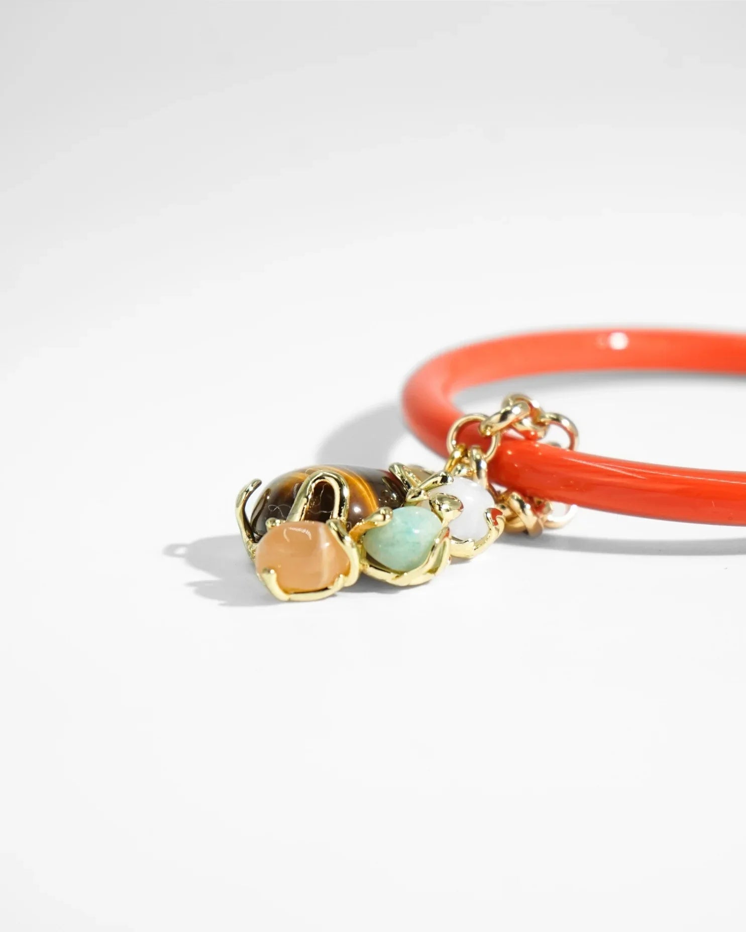 LUX QUARTZ NECKLACE