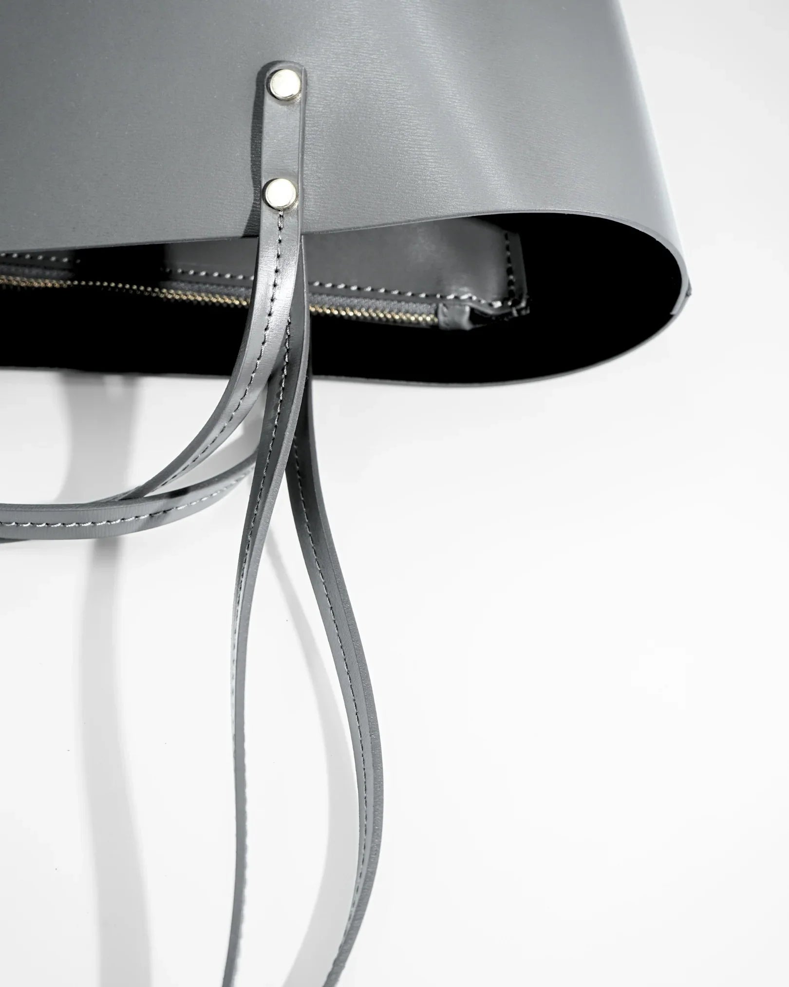 CINDY | LEATHER