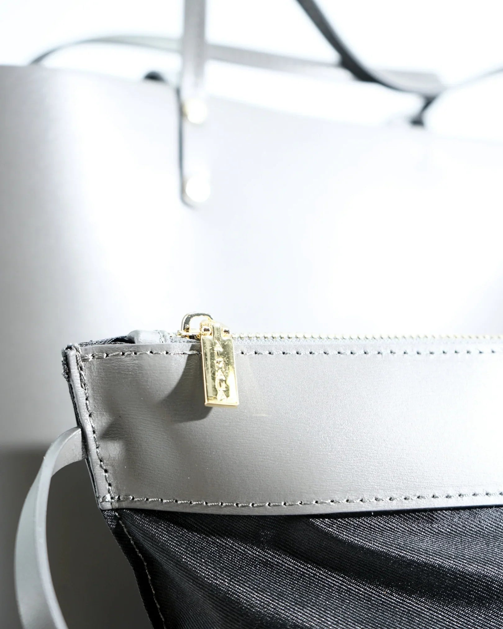CINDY | LEATHER
