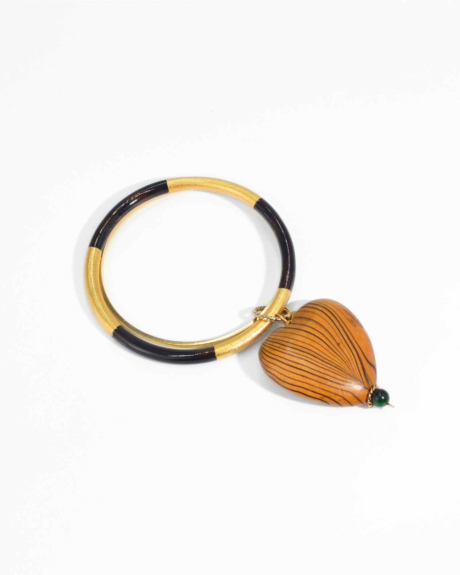 SACRED HEART CHOKER | POWDER