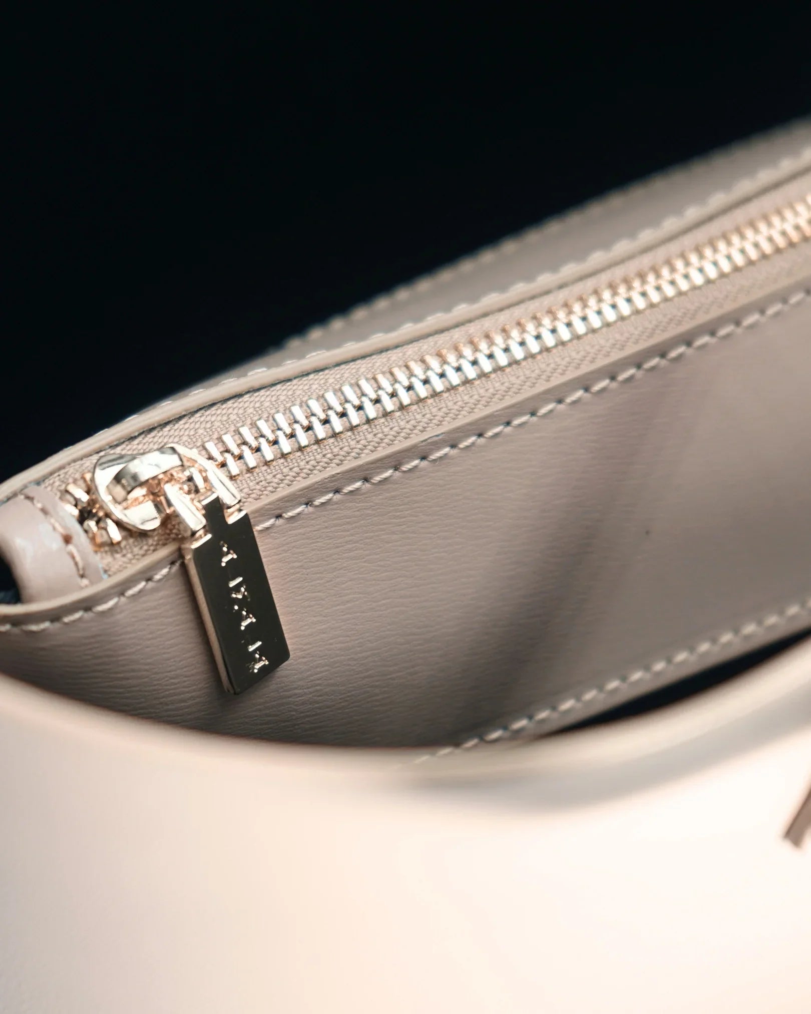 CINDY | LEATHER