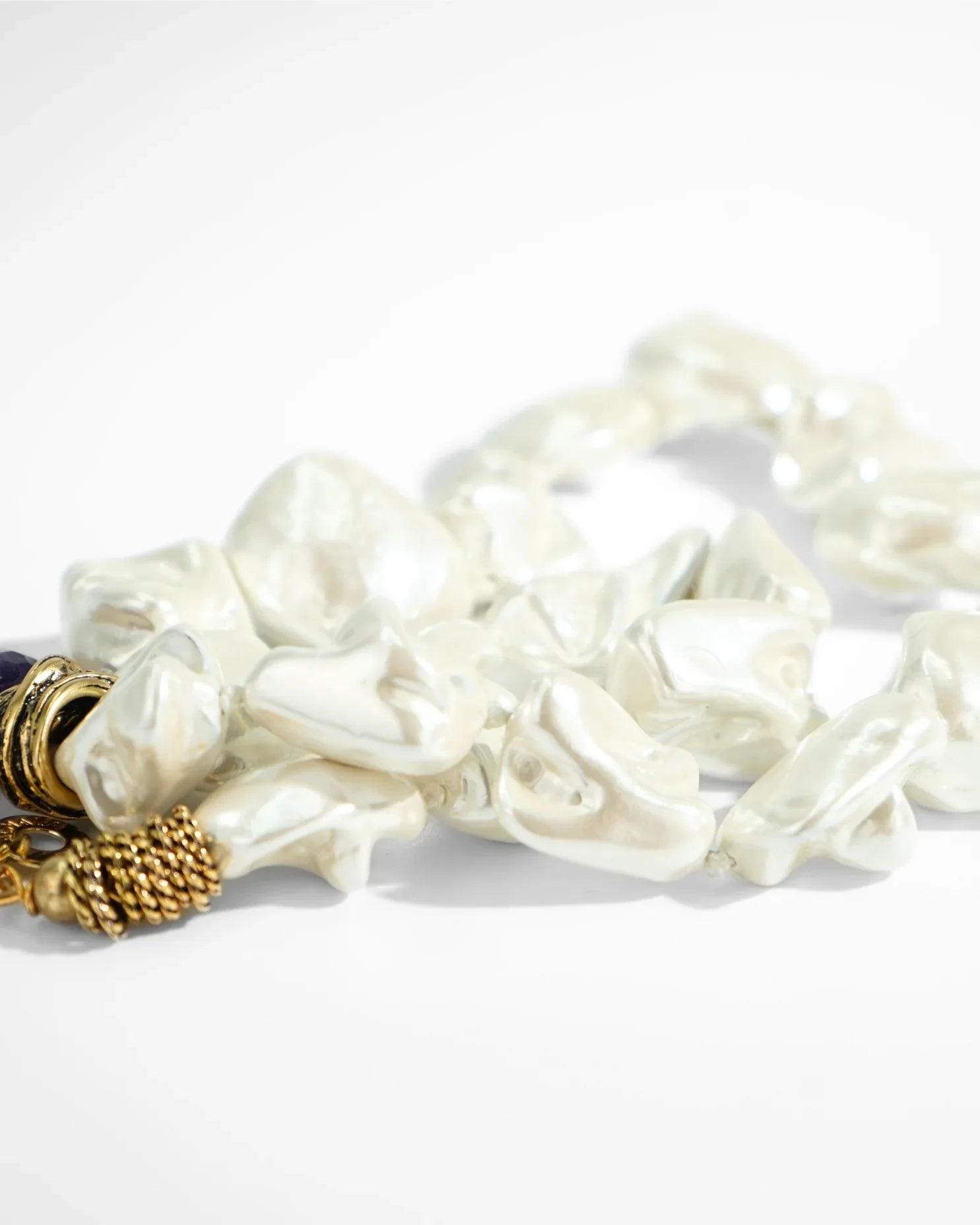 LUX QUARTZ NECKLACE