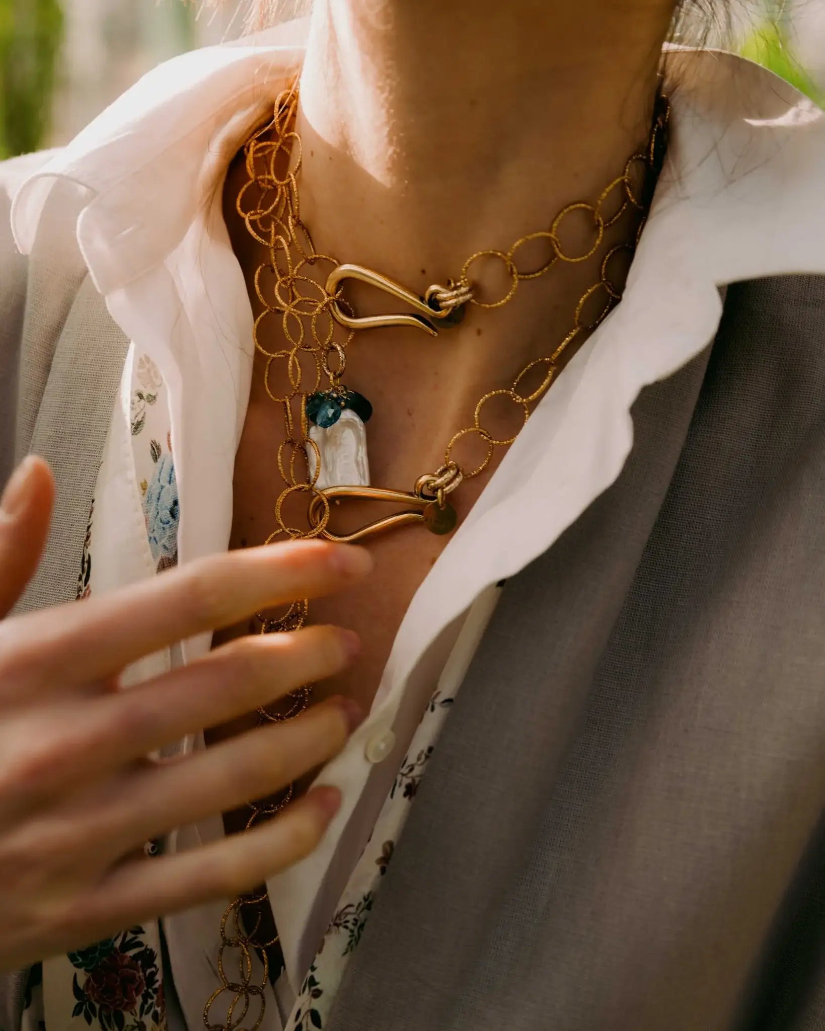 SACRED HEART CHOKER | POWDER