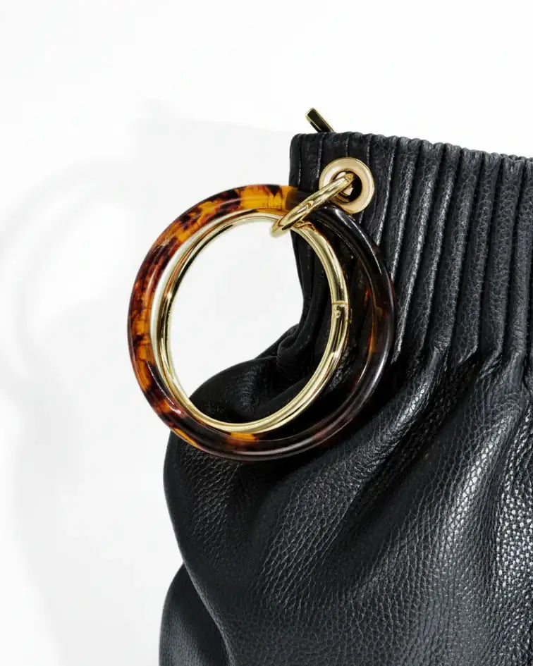 B.B. ICON | BLACK