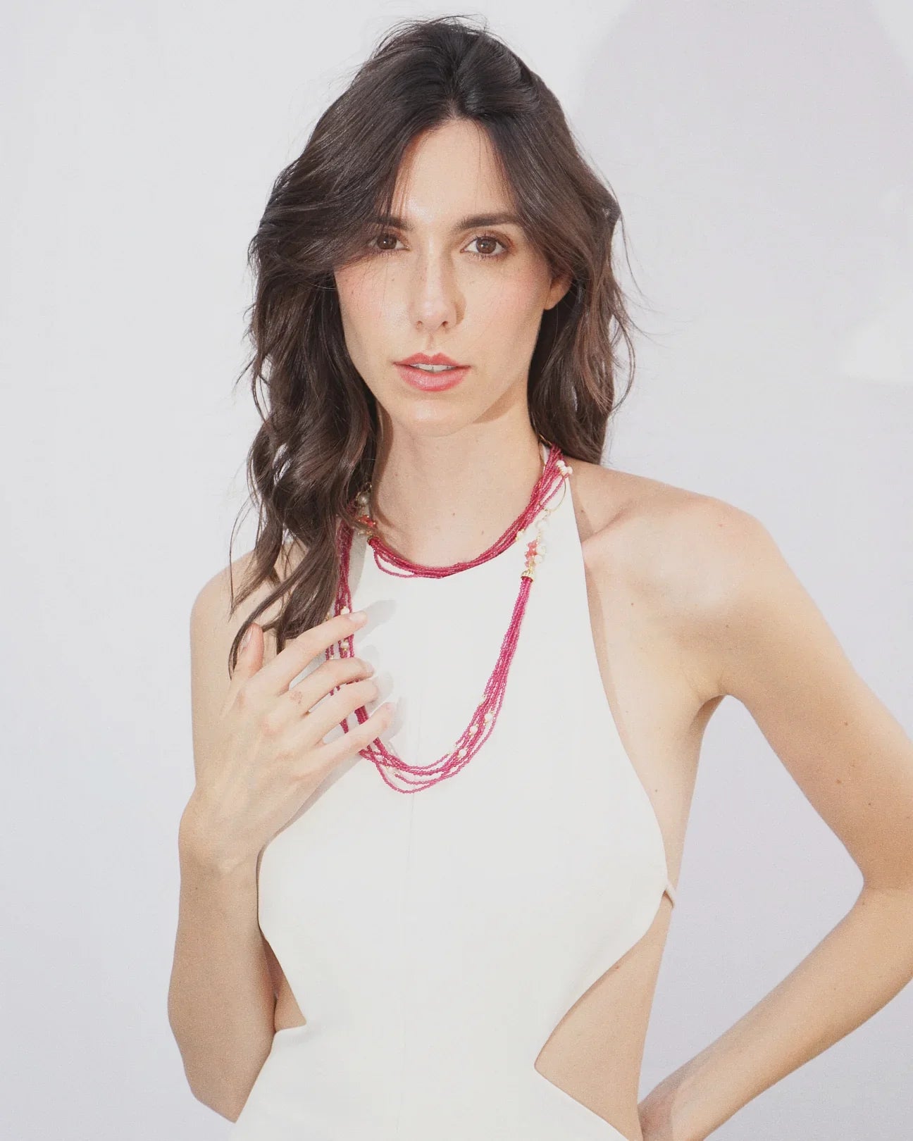 LUX QUARTZ NECKLACE