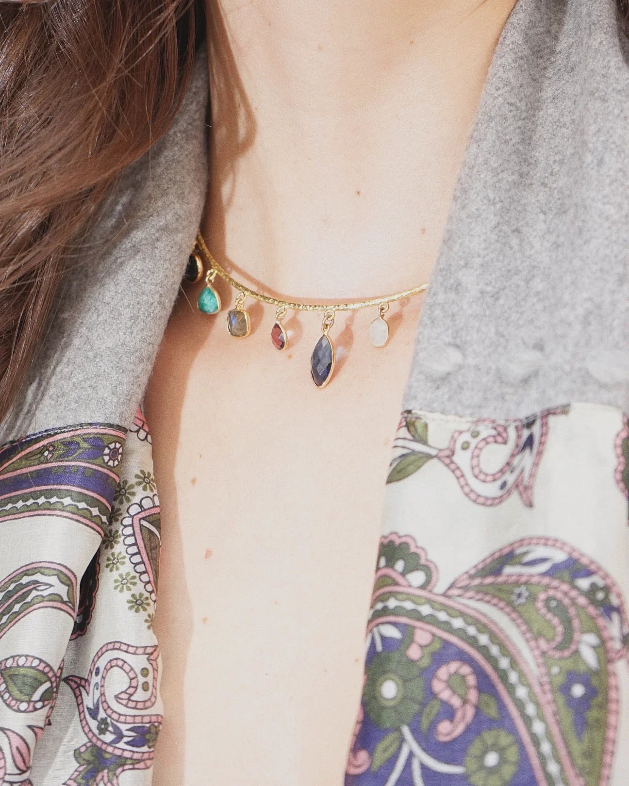 LUX QUARTZ NECKLACE