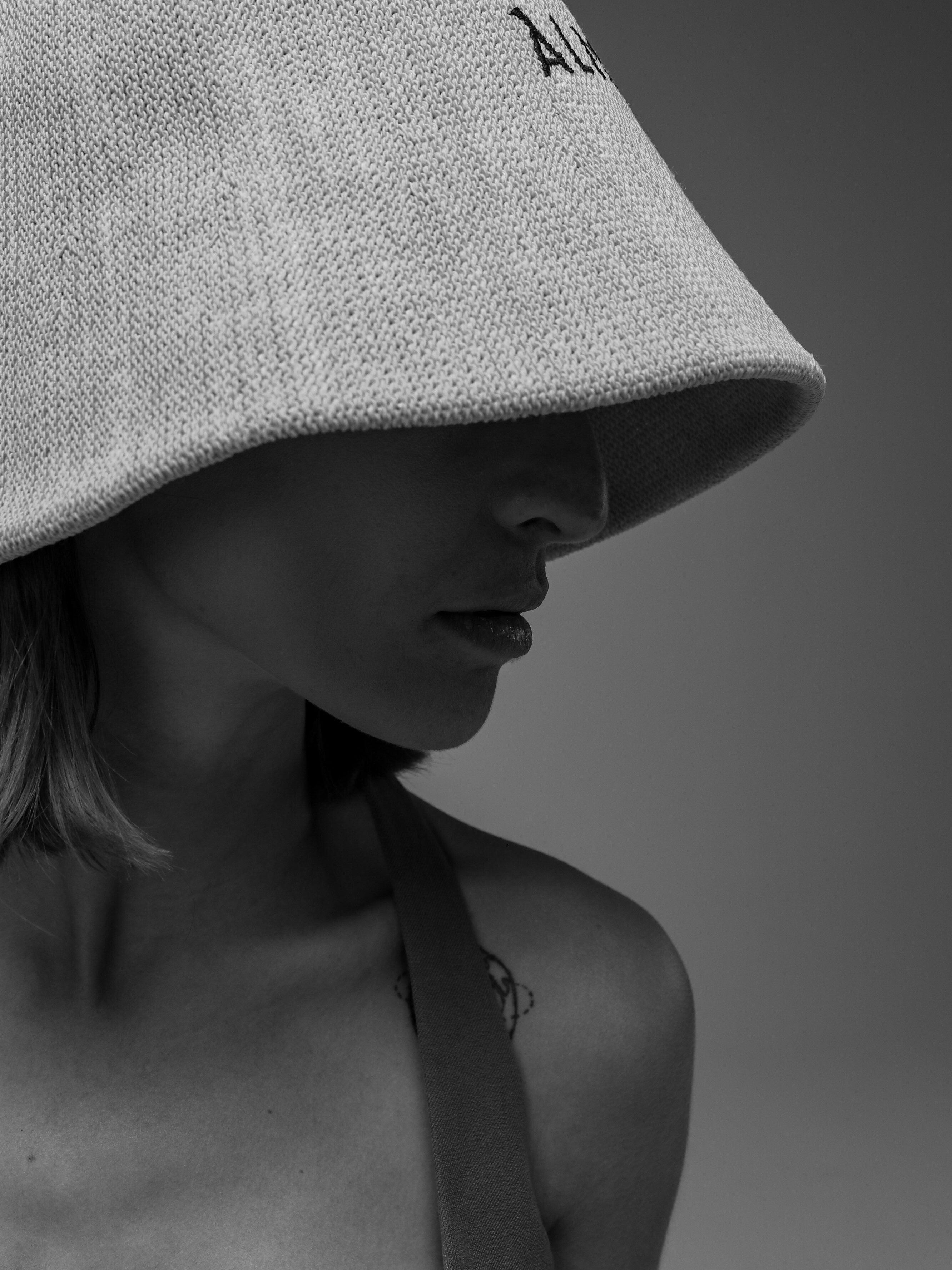 CAPPELLO LOGO | NERO - Almala