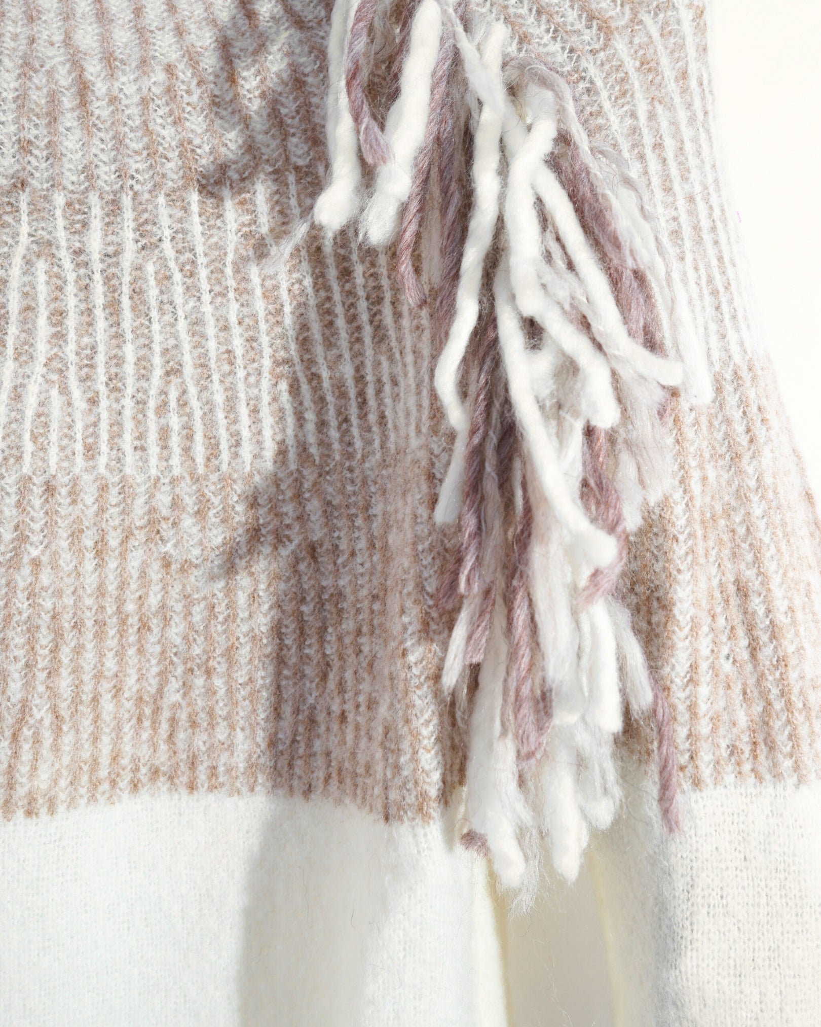 WOOL SWEATER WITH DETAILS | BEIGE