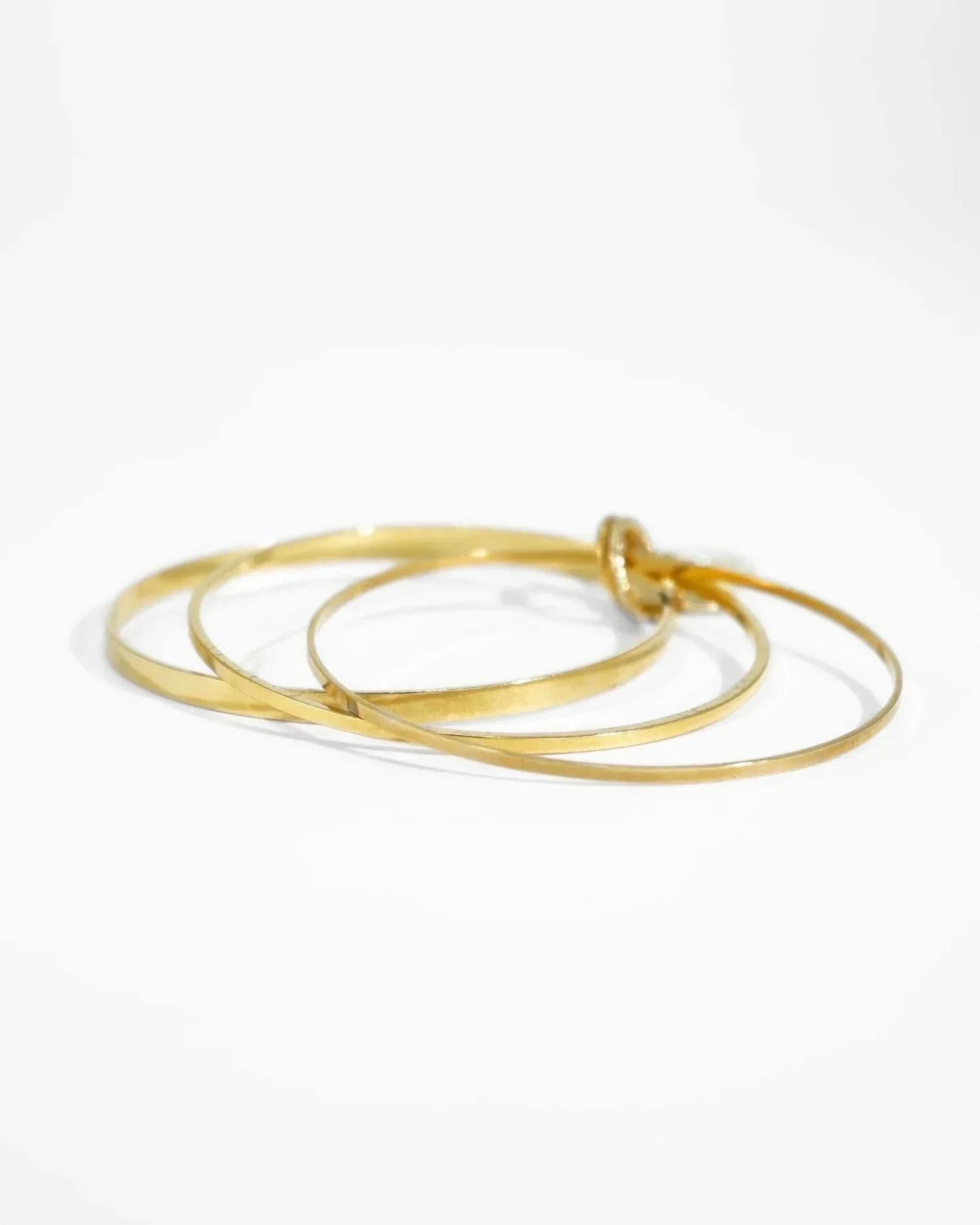 LUX QUARTZ NECKLACE