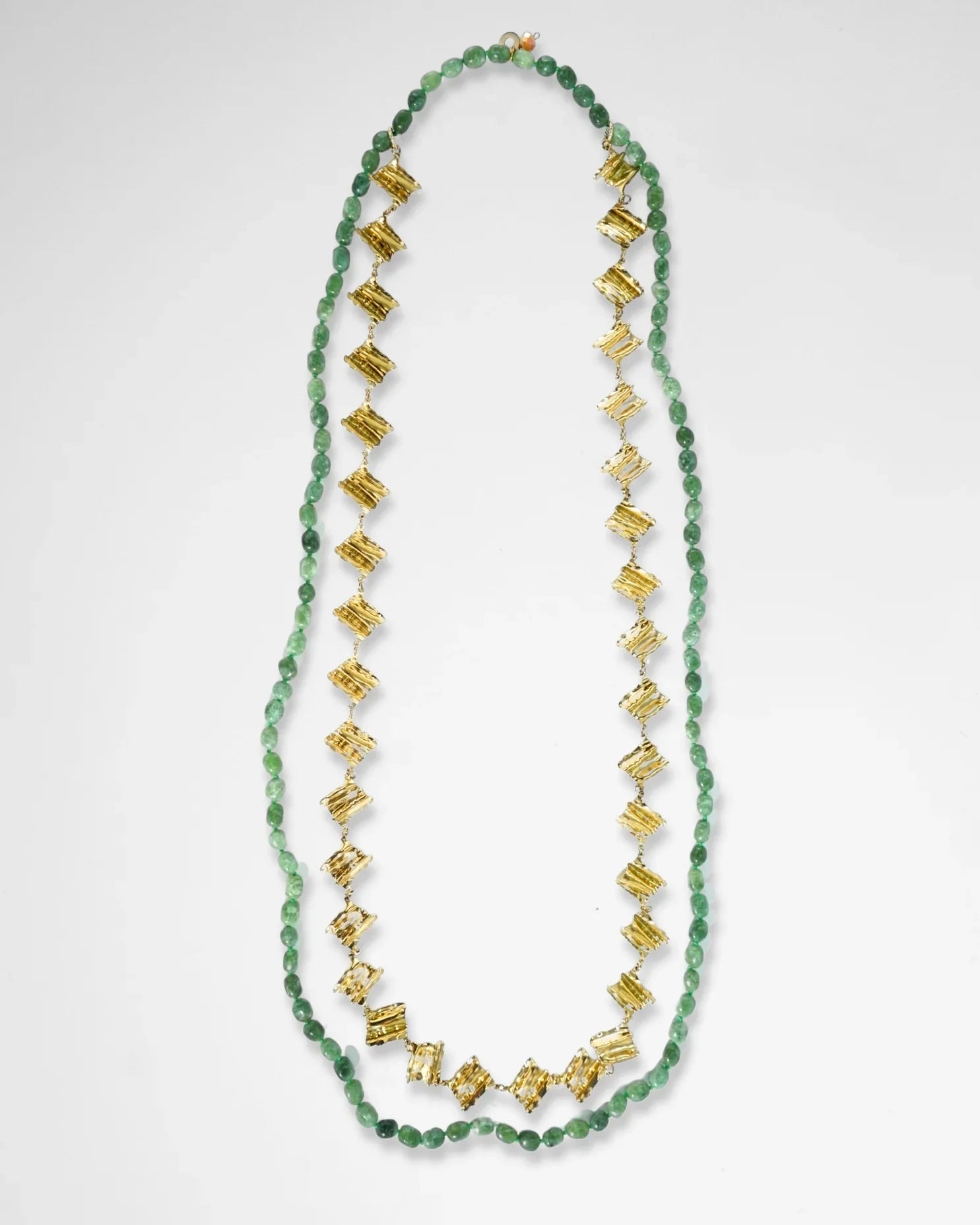 LUX QUARTZ NECKLACE