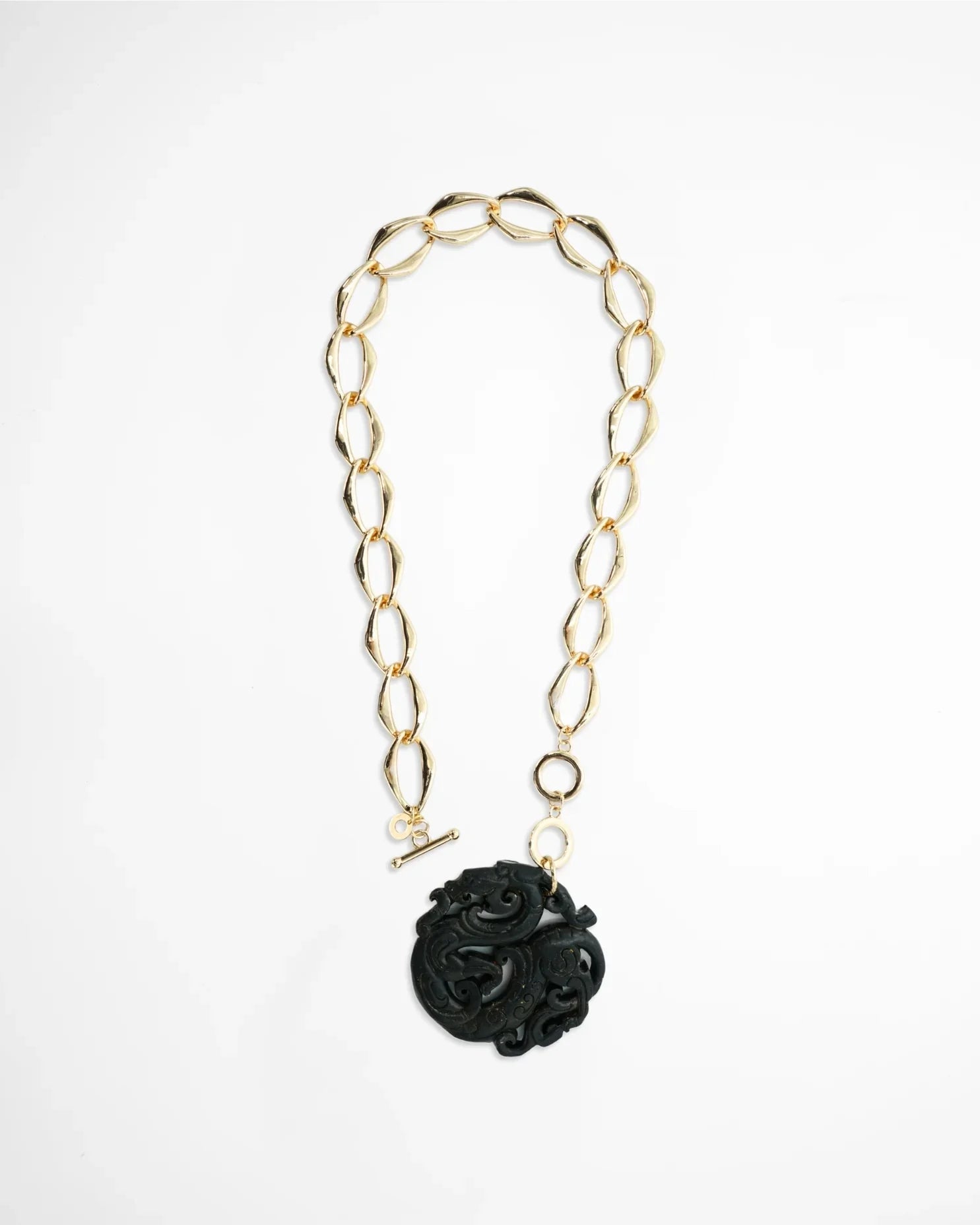 LUX QUARTZ NECKLACE