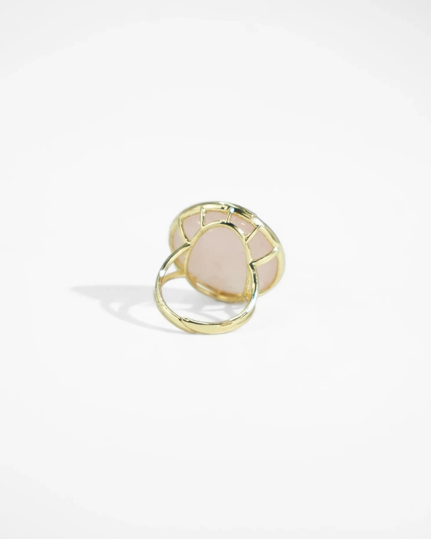 LUX QUARTZ NECKLACE
