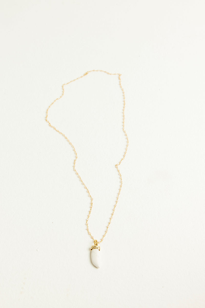 HORN NECKLACE | WHITE