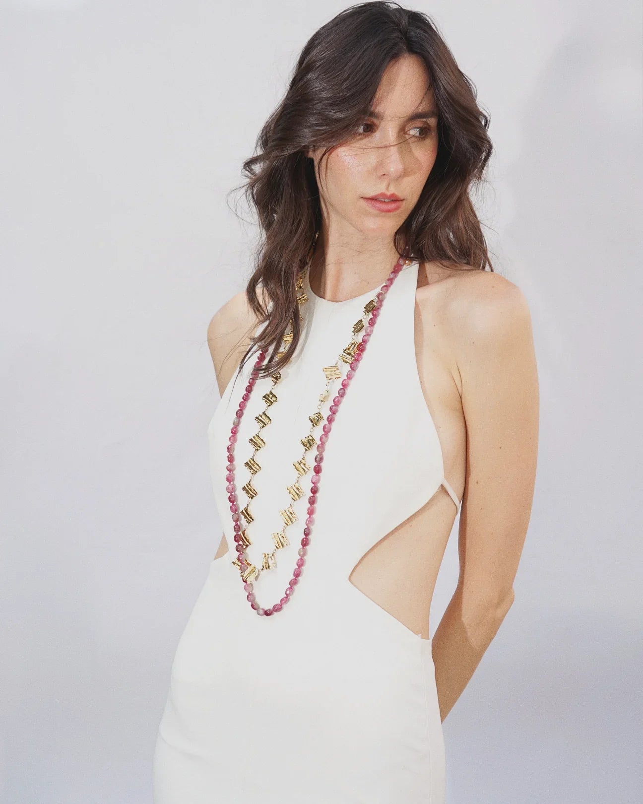 LUX QUARTZ NECKLACE
