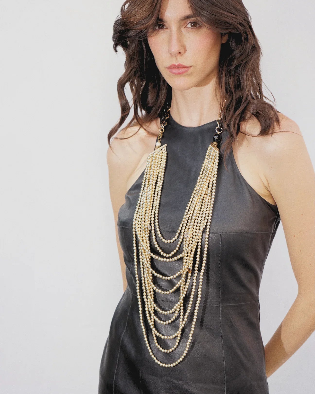 LUX QUARTZ NECKLACE